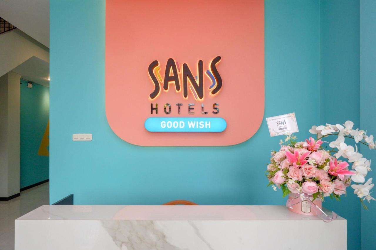 Sans Hotel Good Wish Semarang Jomblang Экстерьер фото