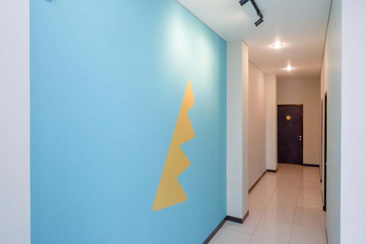 Sans Hotel Good Wish Semarang Jomblang Экстерьер фото