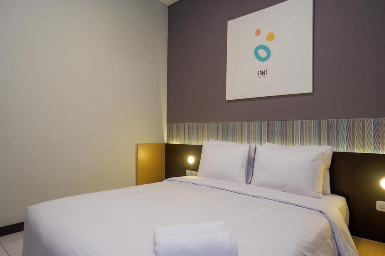 Sans Hotel Good Wish Semarang Jomblang Экстерьер фото